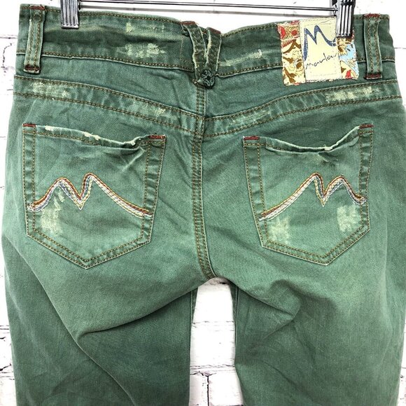 Marlow Colorful Boho Artsy Funky Frayed Hem Shorts Embroidered Sz 28 - Picture 1 of 12